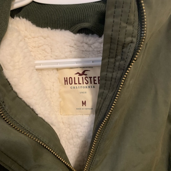 Hollister winter parka - Picture 3 of 6